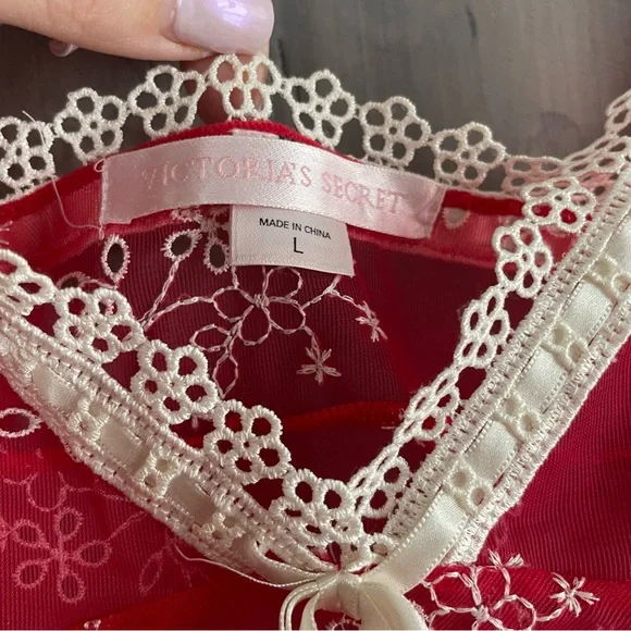 Victoria’s Secret Y2K Red‎ Sheer Embroidered Babydoll Tunic Cami L Valentines - Picture 9 of 10